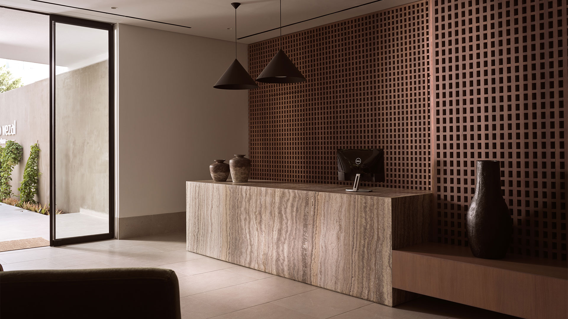 Cavo Vezal slider image 7